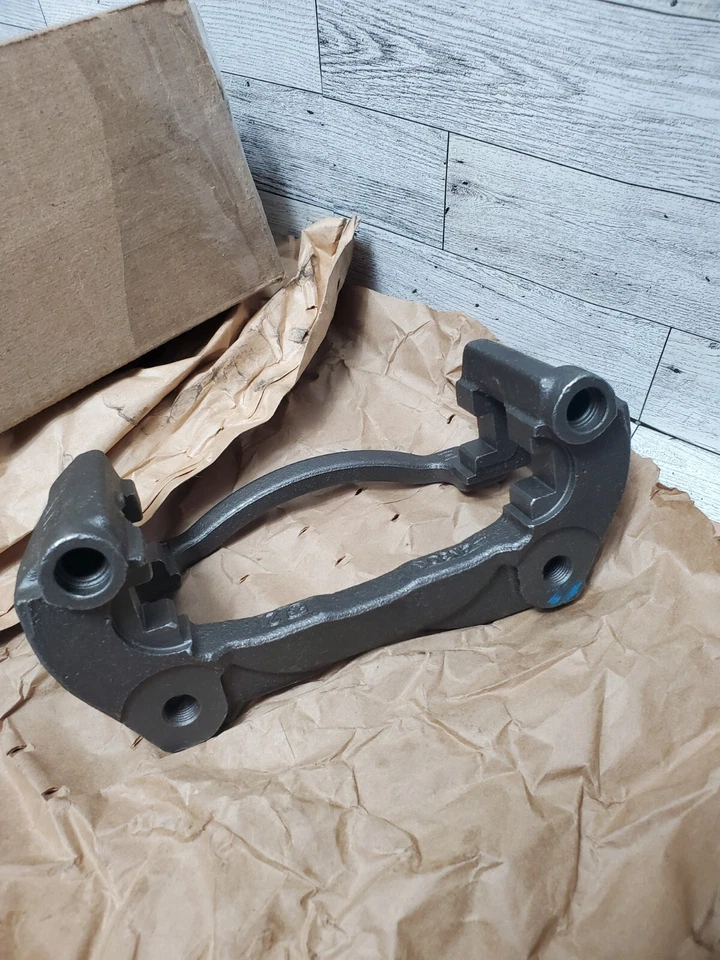 Suporte de pinça Cardone Service Plus 14-1393 remanufaturado para Toyota selecionado - Imagem 2 de 4