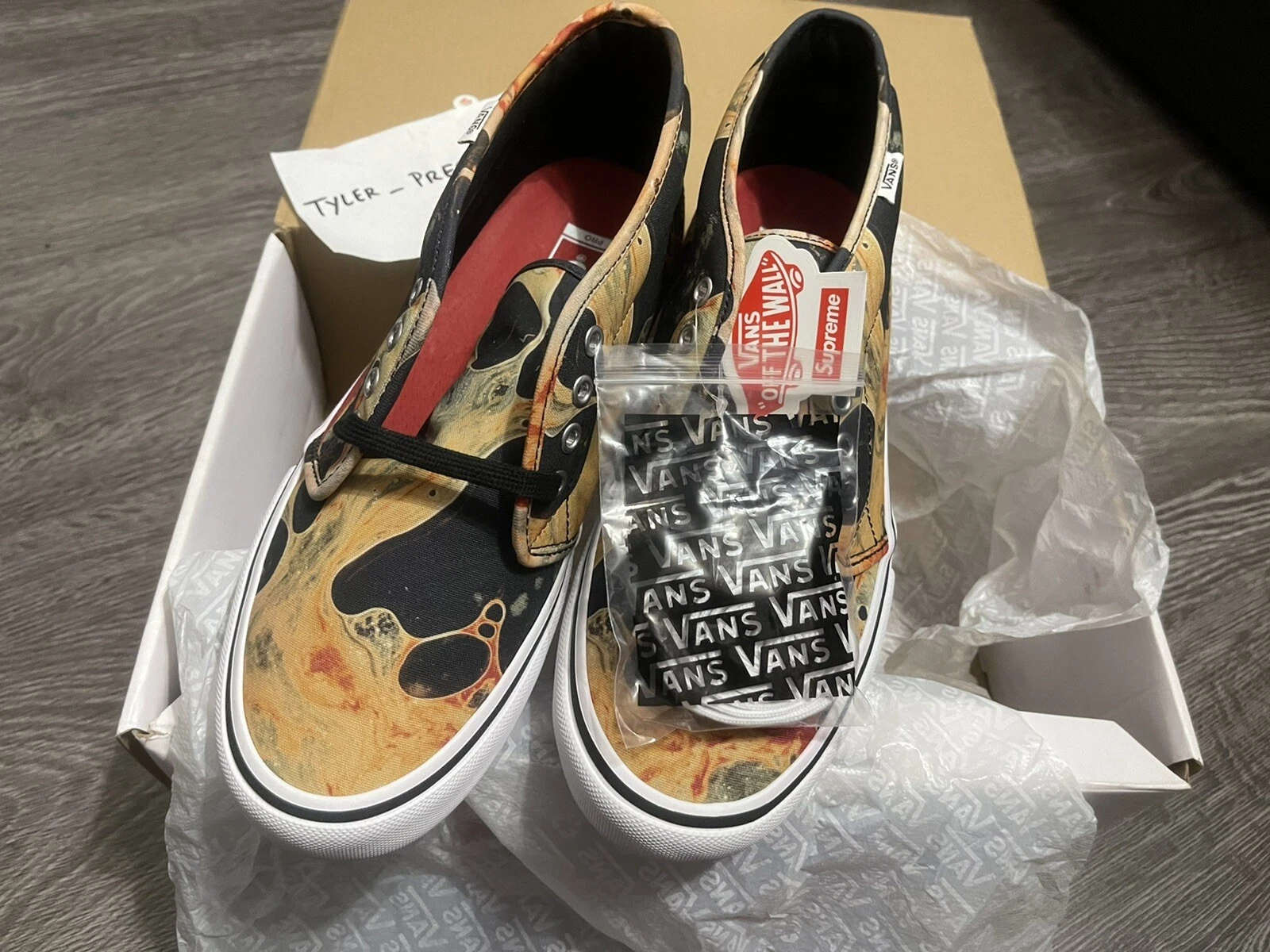 Boîte Vans Supreme Chukka Blood and Semen 10 FW17 Andres Serrano logo S SB BAC DB