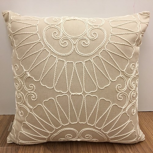 695. Handmade CREWEL BEIGE EMBROIDERED Cushion Cover Various sizes - Picture 5 of 5