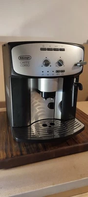 De’Longhi Magnifica ESAM4200 Bean to Cup Coffee Machine – Black –Fully Automatic