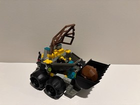 LEGO Rock Raiders: Lot of sets 4990, 4950, 4920, 4910 Nearly Complete