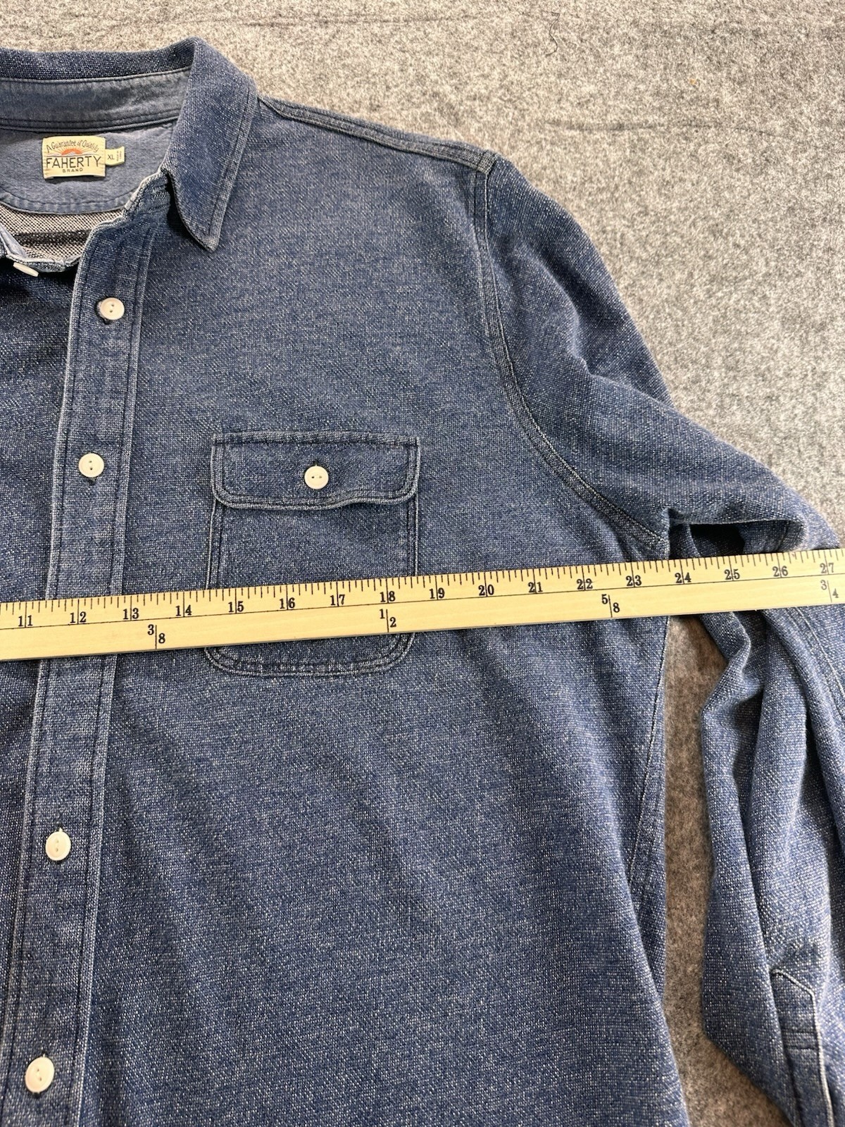 Faherty Brand Button Down Knit Chambray Belmar Sh… - image 8