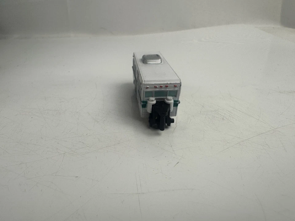 Casa rodante Micro Machines 1990 #2 cámper de fin de semana remolque Travelall - Galoob de colección Foto 2 de 4