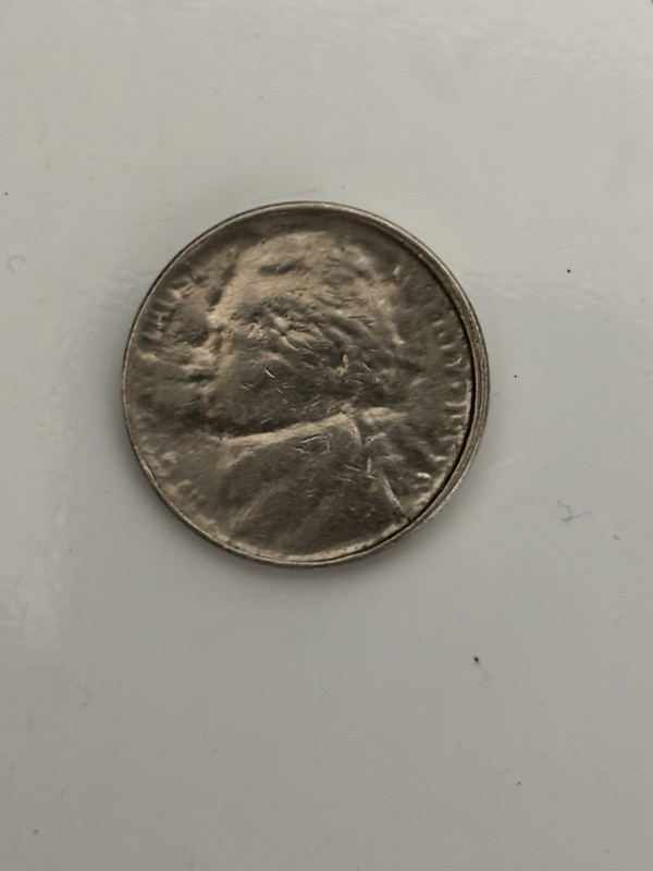 Jefferson Nickel Struck Through  Late-Stage Die Cap Error Coin 1999 5C