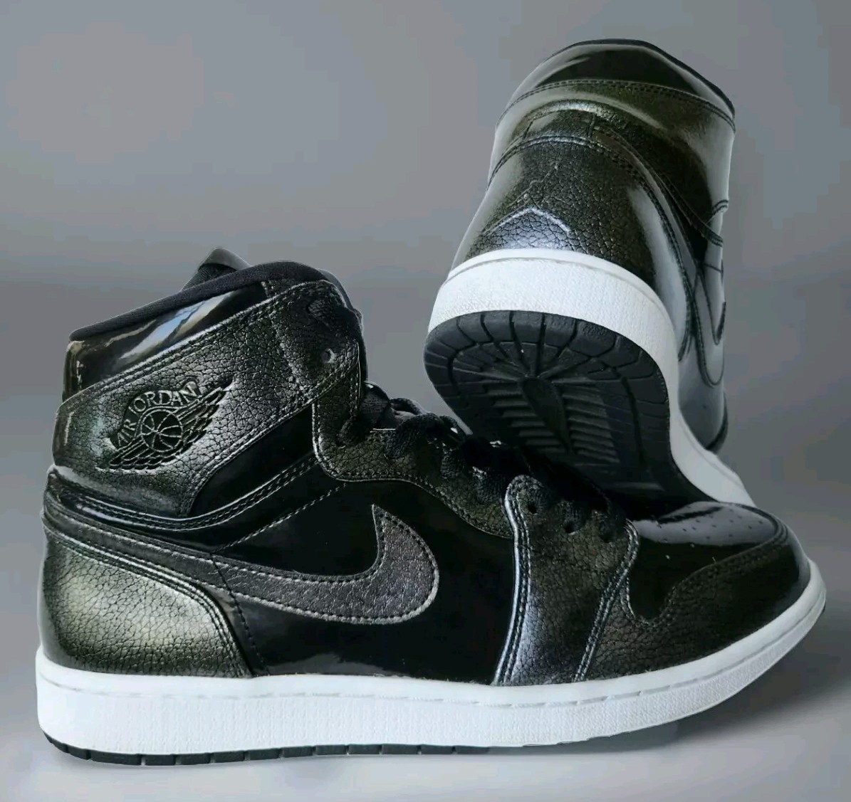 Air Jordan 1 Retro High Black Patent 332550-017 Mens Size US 