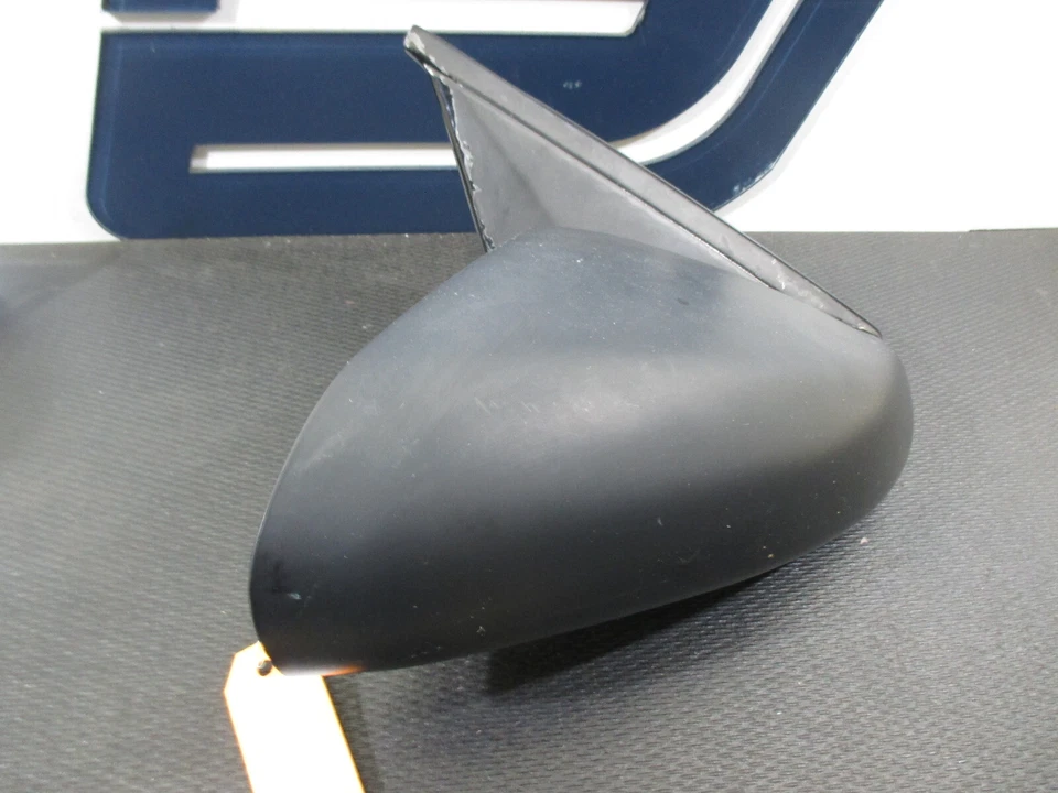 Espejo retrovisor lateral para puerta de pasajero derecho Plymouth Laser 1992 (manual) (defectos: desvanecimiento, pelado) Foto 2 de 4