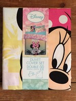 Brand Disney Minnie Mouse Summer Reversible Double Duvet Set Primark Brand Disney Minnie Mouse Summer Reversible Double Duvet Set Primark