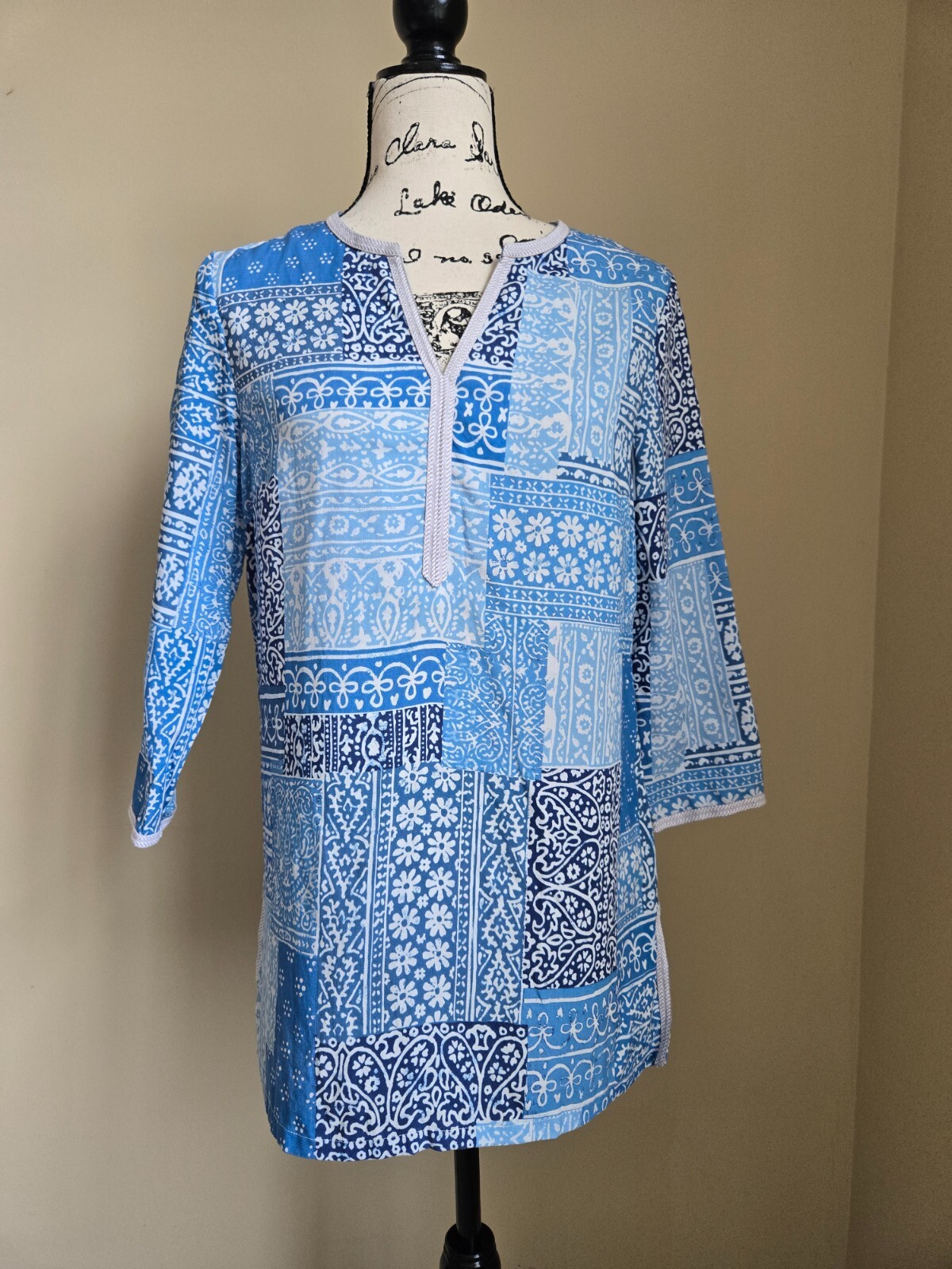 J.Mclaughlin blue abstract patchwork print top 3/… - image 1