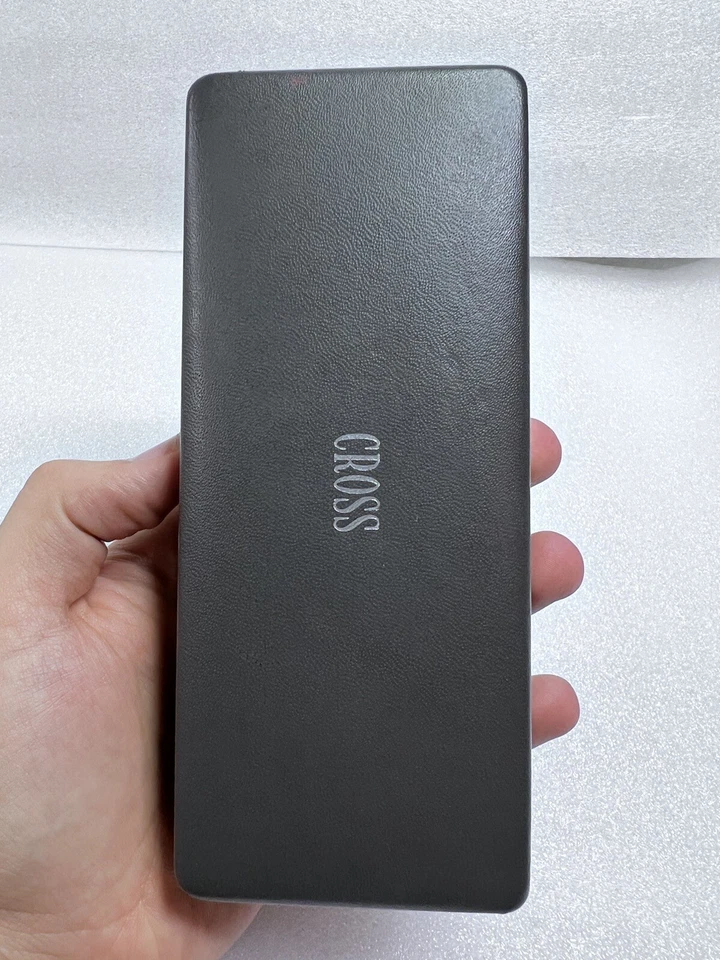 Pluma Estilográfica CROSS Cromo Acero Inoxidable con Estuche Foto 2 de 4