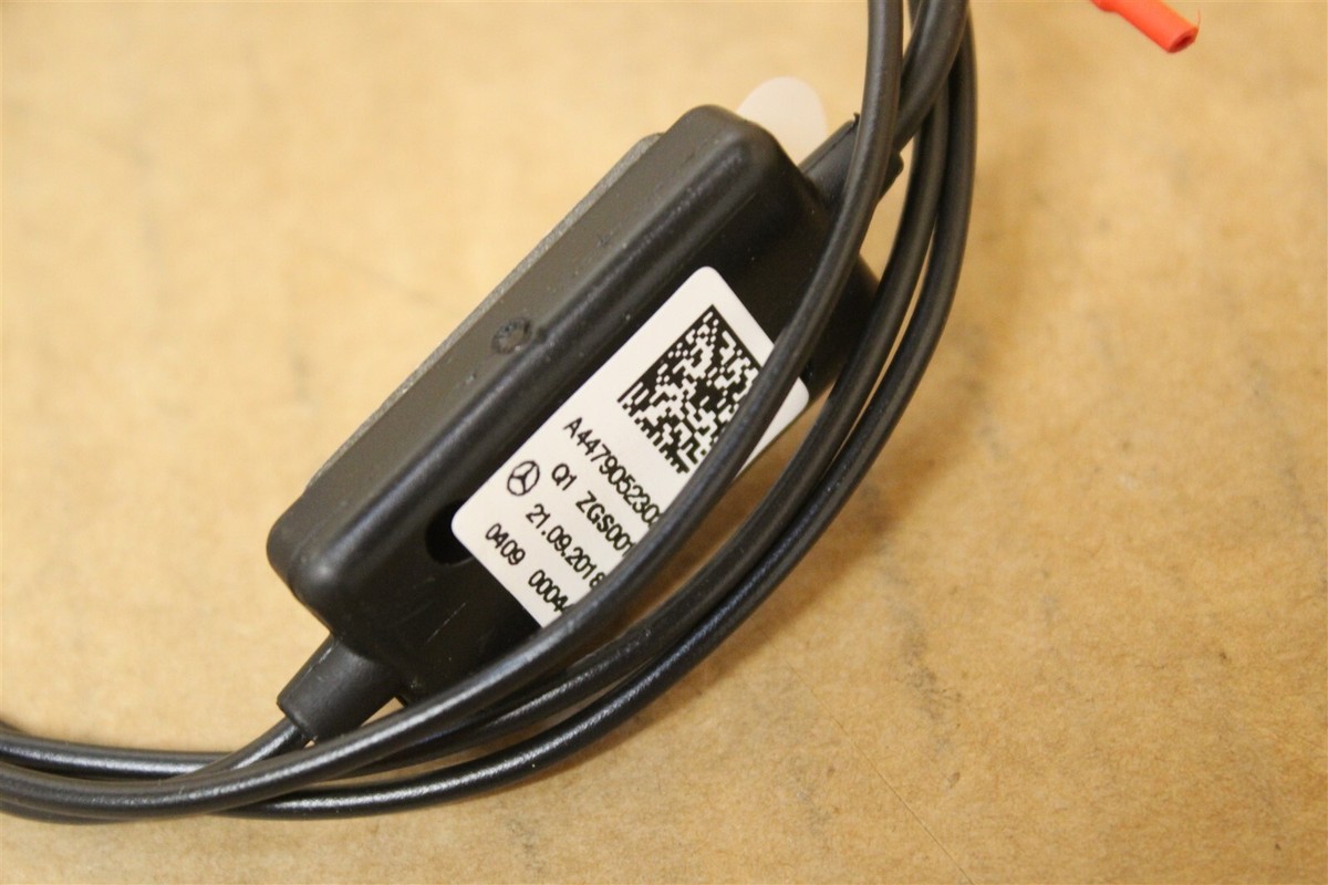 A4479052302 Antenna New genuine Mercedes-Benz part | eBay