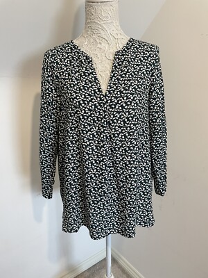 LADIES VERO MODA GREEN FLORAL PRINT V-NECK BLOUSE UK SIZE SMALL BRAND NEW