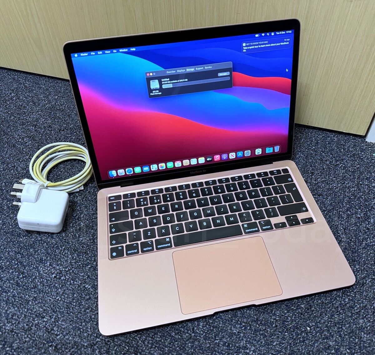 Apple MacBook Air 13 Apple MacBook Air 13