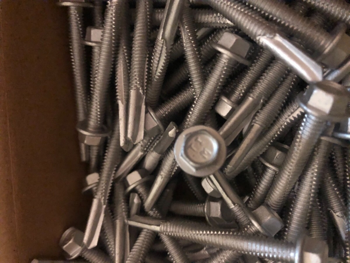 5.5 x 25mm Hex Head Self Drilling Tek Screws x 100