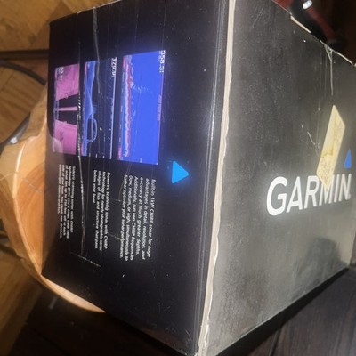 8  multi-touch Boat navigation, GPS chip and fish finder model: Garmin