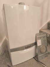 Vaillant ecoTEC plus 424 System Boiler – 2020 Install, Heat Only, Serviced
