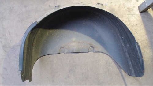 Radhausschale Verkleidung Kotflügel Hinten Links Farbe LA5C VW Caddy 3 Bj 2005