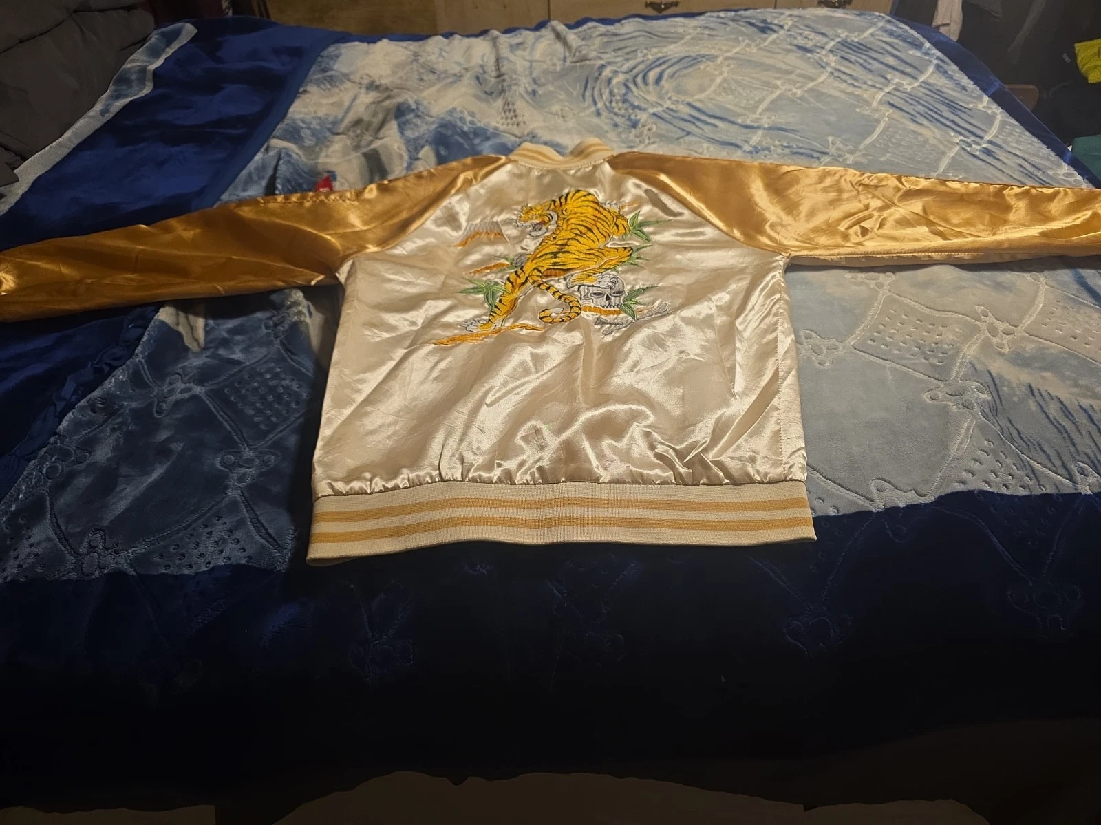 Brooklyn Bomber Jacket Men Sz Lg Champagne GoldTiger Embroidered Full Zip Damage - product detail image 9