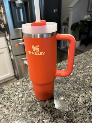 stanley 30oz tumbler with handle