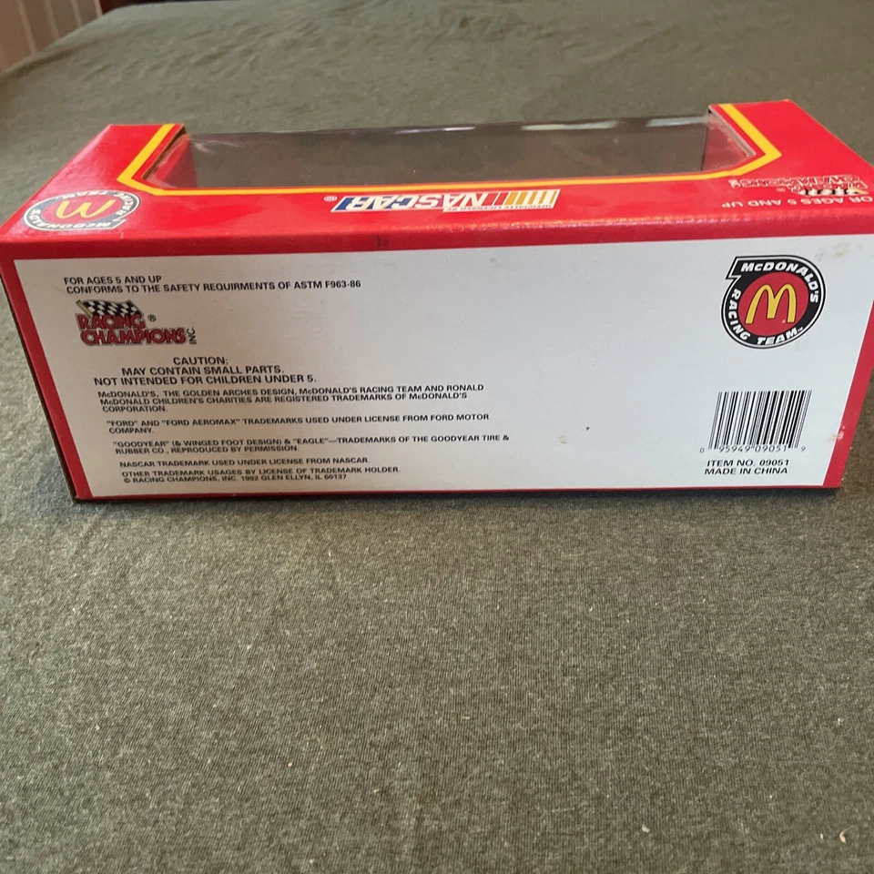 Nuevo coche diecast Racing Champions 1992 McDonalds Racing Team escala 1:24 #27 Foto 4 de 4