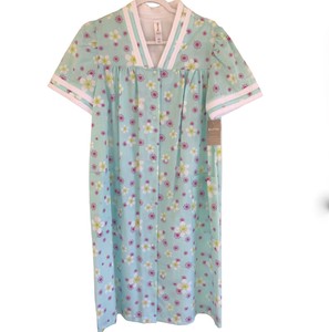 white stag duster robes