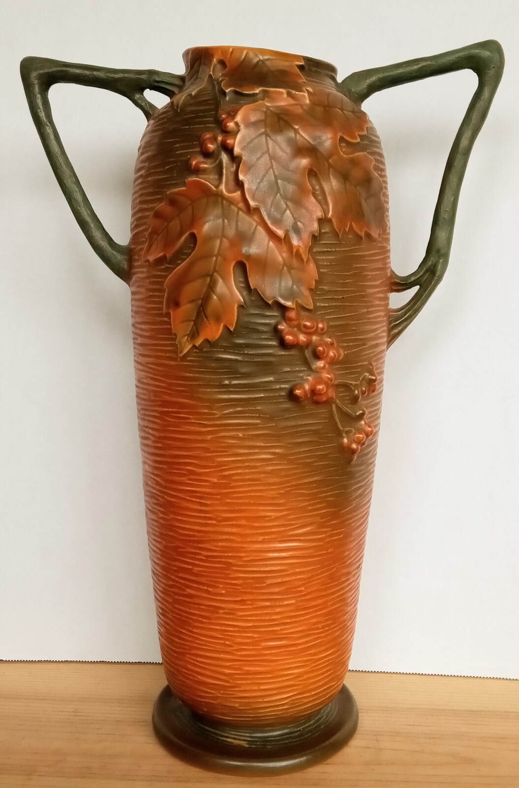 Roseville Bushberry Vase 4015 Very Good (see details) c1941 Vintage