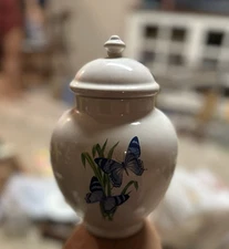 Vintage FTD White Ginger Jar Blue Butterflies Pattern With Lid Ceramic Vase