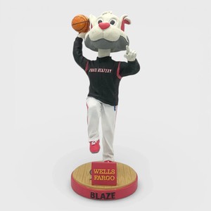 Vtg 2010 NIB Blaze The Trail Cat Portland Trail Blazers 7” NBA Bobblehead Figure