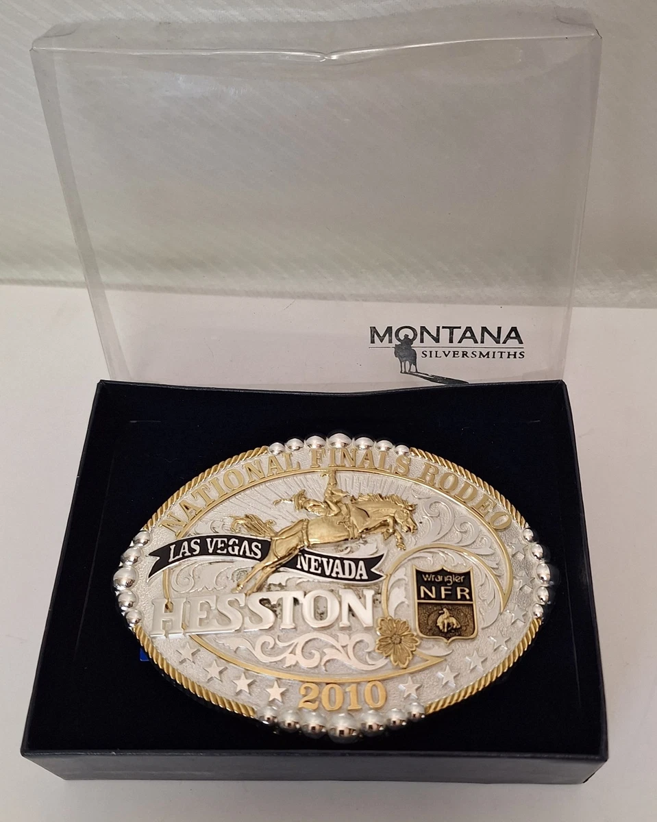 MONTANA SILVERSMITHS NFRバックルヴィンテージ2000美品 Montana Silversmiths Belt Buckle 2023 NFR Square Silver Gold