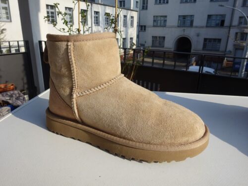 UGG AUSTRALIA 1016222 Classic Mini II Boot Women's Boots SHEEPSKIN Size 37 (UK4) EXCELLENT