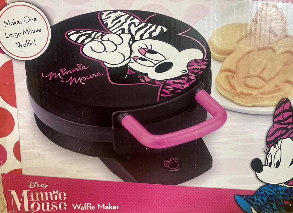 Máquina de waffle Disney Minnie Mouse preta Intertek antiaderente - Imagem 4 de 4