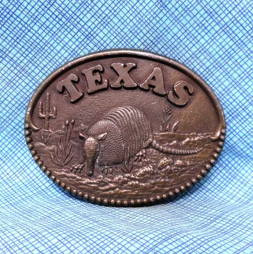 Cinturón Texas Armadillo Hebilla Desierto Critter Blindado Uno De Colección Años 80 Koleaco .GMP308 Foto 2 de 4