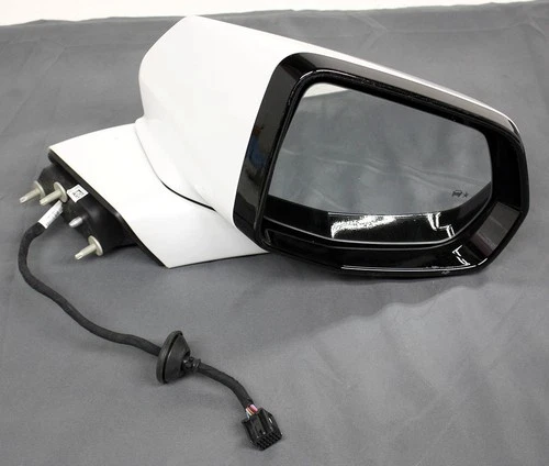 OEM Right Side Mirror Scratches For Cadillac XT6 Sport Crystal White