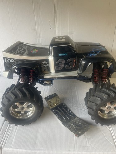 traxxas t maxx 2.5