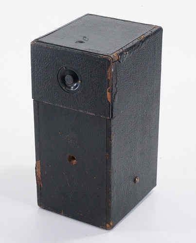 KODAK DAYLIGHT A STRING SET BOX CAMERA (HAS ISSUES)/sse/224840 - 第 5/5 張圖片