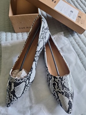 YAN HAO Women's Pointed-Toe Ballet Flats White/Black Snakeskin Pattern Sz 41-9.5
