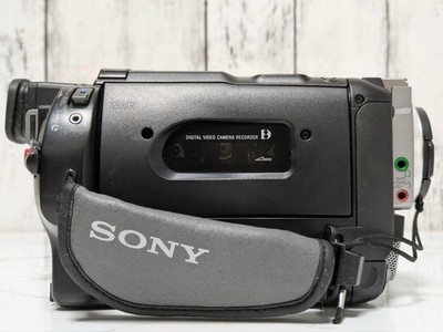 CCD-TRV310 SONY Hi8 ビデオカメラ DIGITAL8 8mm Sony Handycam CCD-TRV310 Digital-8 Camcorder for sale online