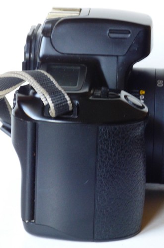 Canon EOS Rebel "S" II AF Film Camera w/ Canon EF 35-80mm 1:4-5.6 Lens - Picture 4 of 11