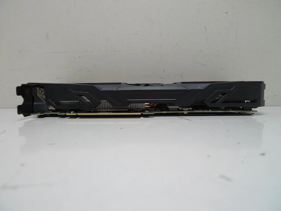 Gigabyte GeForce GTX 1080 Windforce OC GDDR5X Graphics Card | 8GB - Image 4 of 4