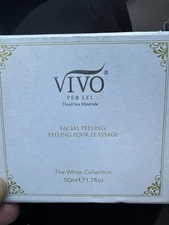 Vivo Per Lei Dead Sea Minerals Facial Peeling, 1.7 oz / 50 mL jar