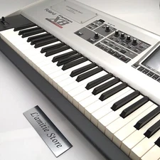 Roland Fantom-X8 Audio Track 88-Key Synthesizer Electronic Keyboard FantomX8 X8