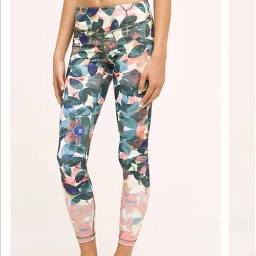 EUC Anthropologie Pure \u0026 Good Aquarelle 