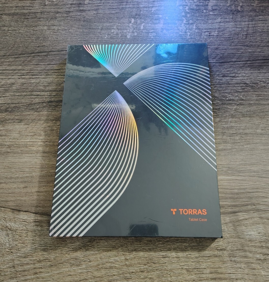 iPad 10th Gen Magnetic Shockproof Case in Black by TORRAS-image