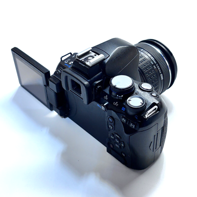 Olympus E-600 Digital Camera w/ Olympus Digital 14-42mm Lens *FOR