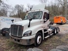2017 Freightliner Cascadia T/A Day Cab Semi Truck Tractor Dd13 A/T -Parts/Repair