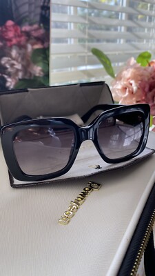 Gucci GG0053S 54mm Oversize Square Sunglasses - Black  display picture 1