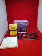 Nikon Coolpix S2800 20.1MP Digital Compact Camera 5x Optical Zoom + Sd Card E7