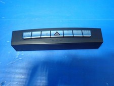 Mercedes-Benz A2129052401 Sitzheizung Schalter 1 Stück Mercedes-Benz A2129052401 Sitzheizung Schalter 1 Stück