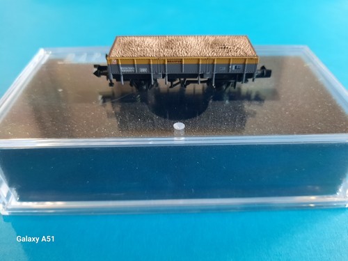 Dapol 2F-060-018 - Off. Güterwagen Grampus Engineers Grey/yellow Dutch DB 990518 | Condition: Neu