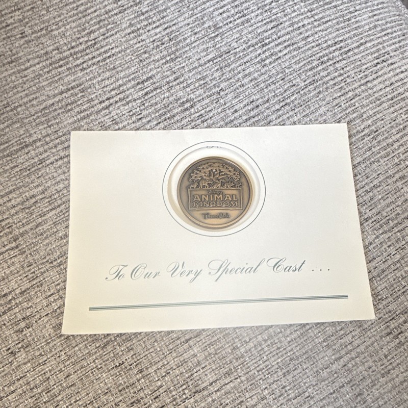 Disney Animal Kingdom Theme Park Commemorative Coin in Presentation Card