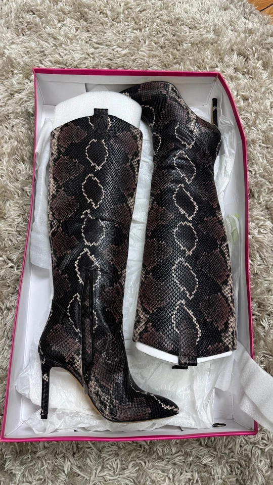 Vince Camuto Kervana Mauve Multi Tricolor Snake-Embossed High Boots (Size: 6M) - Image 4 of 4